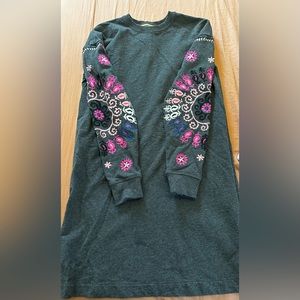 Boden embroidered sweatshirt dress size 6